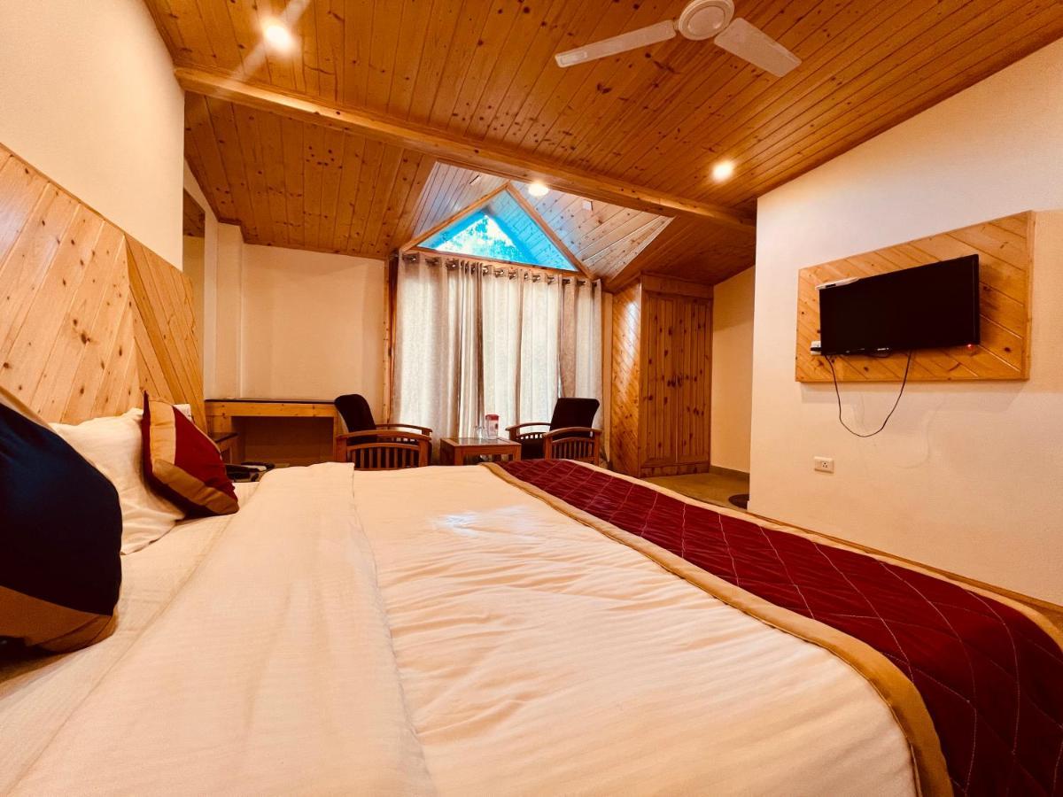 Hotel Lemoon Tree Manāli Екстериор снимка