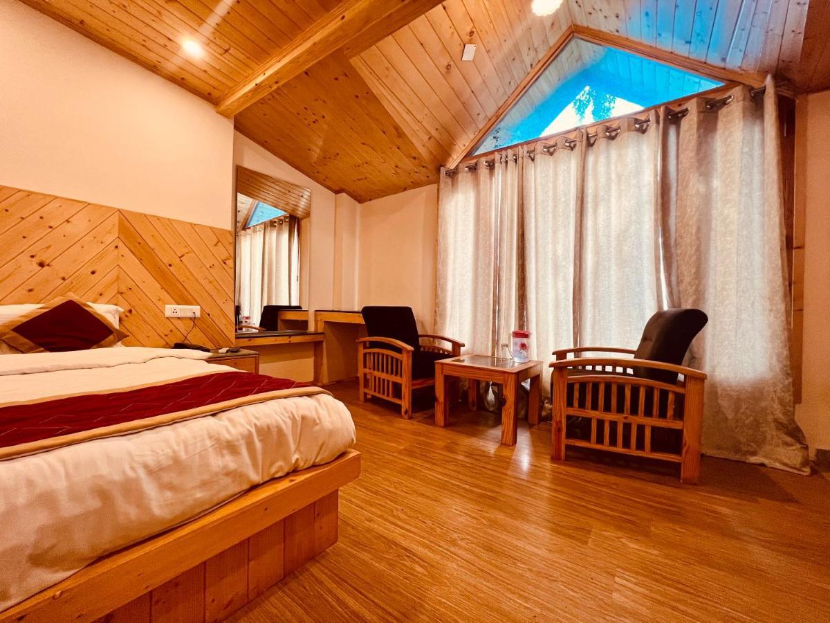 Hotel Lemoon Tree Manāli Екстериор снимка
